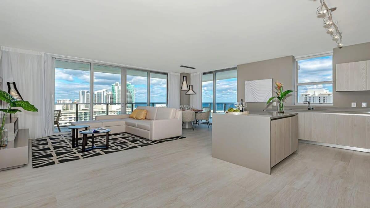 High-Floor With Stunning Views-Luxury Condo - Pools Hollywood Exterior photo